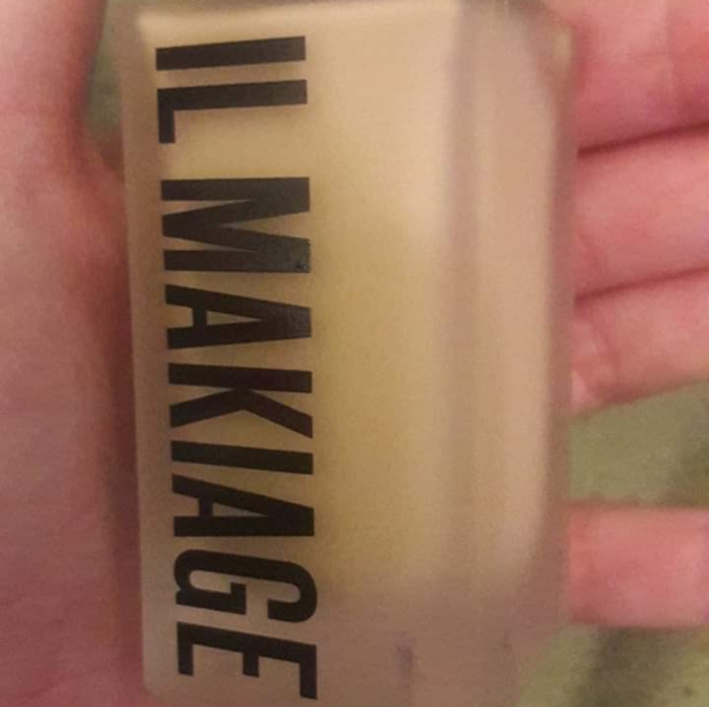 IL MAKIAGE FOUNDATION